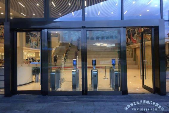 大學校區(qū)-感應自動門案例圖片 大學校區(qū)-感應自動門案例圖片